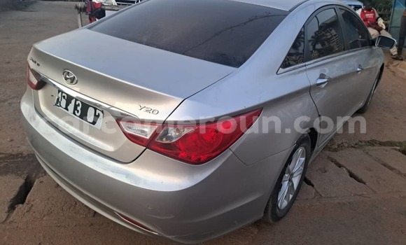 Acheter Occasion Voiture Hyundai Sonata Autre à Yaoundé, Central Cameroon Acheter Occasion Voiture Hyundai Sonata Autre à Yaoundé, Central Cameroon