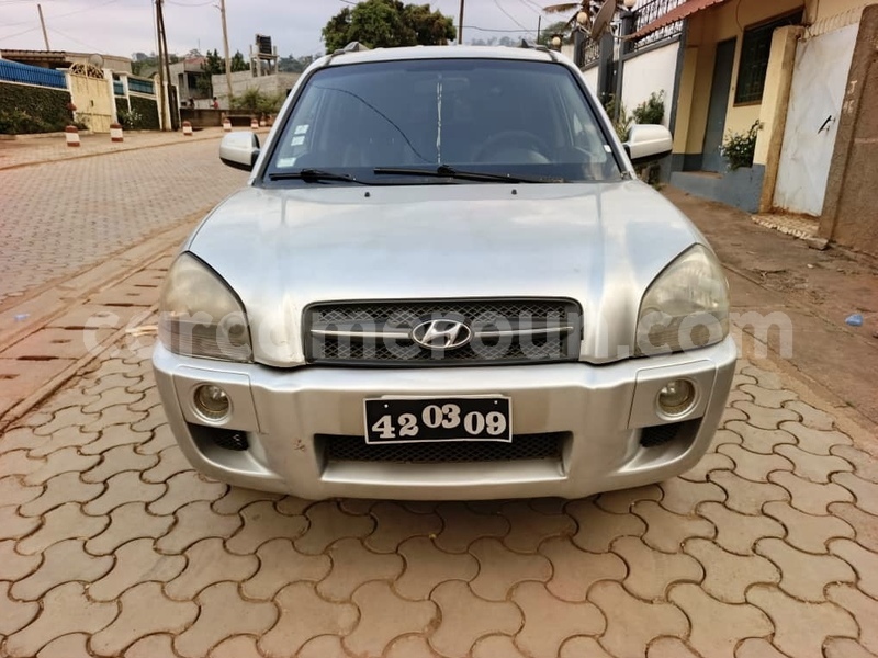 Big with watermark hyundai tucson central cameroon yaounde 22006