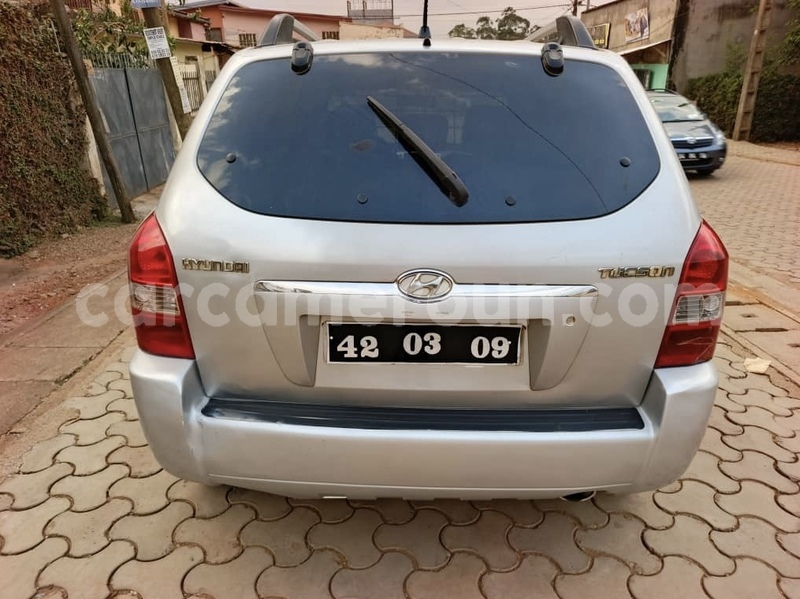 Big with watermark hyundai tucson central cameroon yaounde 22006