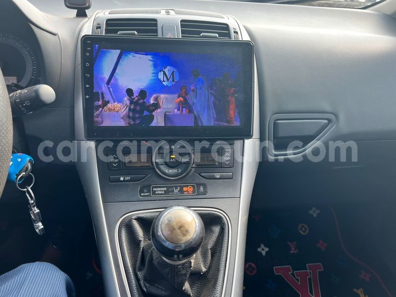 Big with watermark toyota auris central cameroon yaounde 22008