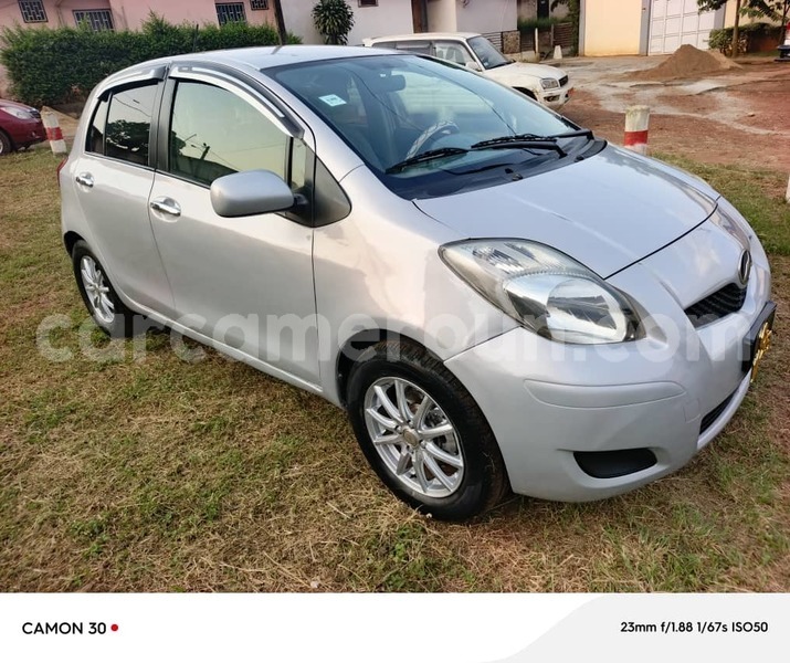 Big with watermark toyota vitz central cameroon yaounde 22031