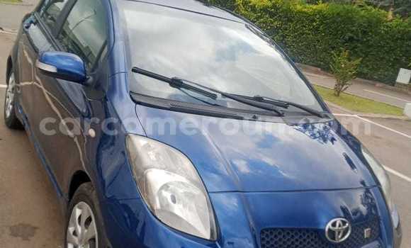 Sayi Na hannu Toyota Vitz Blue Mota in Yaounde a Babban Kamaru Sayi Na hannu Toyota Vitz Blue Mota in Yaounde a Babban Kamaru