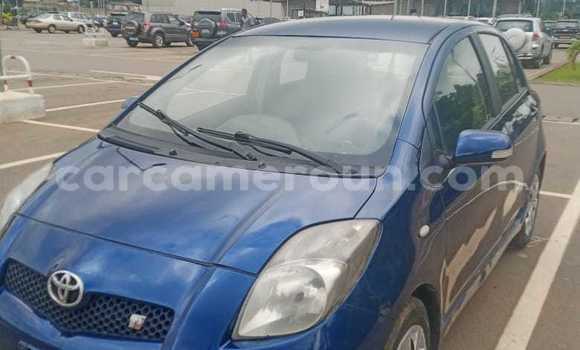 Sayi Na hannu Toyota Vitz Blue Mota in Yaounde a Babban Kamaru Sayi Na hannu Toyota Vitz Blue Mota in Yaounde a Babban Kamaru