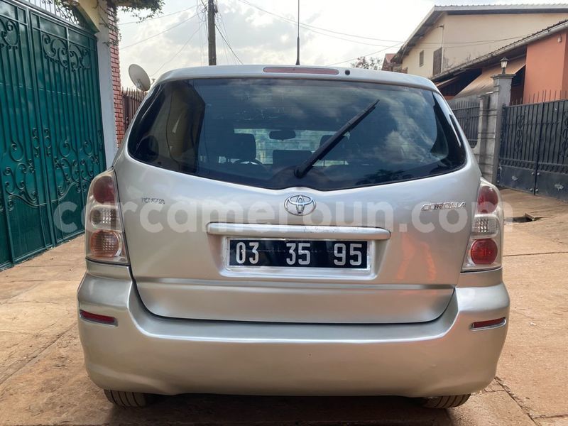 Big with watermark toyota corolla verso central cameroon yaounde 22037
