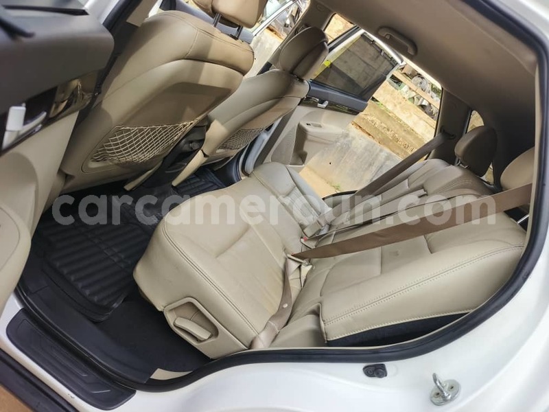 Big with watermark kia sorento central cameroon yaounde 22040
