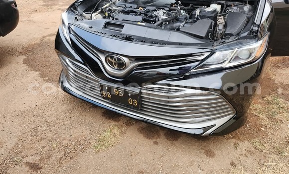 Sayi Na hannu Toyota Camry Black Mota in Yaounde a Babban Kamaru Sayi Na hannu Toyota Camry Black Mota in Yaounde a Babban Kamaru