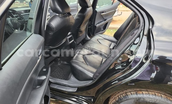 Sayi Na hannu Toyota Camry Black Mota in Yaounde a Babban Kamaru Sayi Na hannu Toyota Camry Black Mota in Yaounde a Babban Kamaru