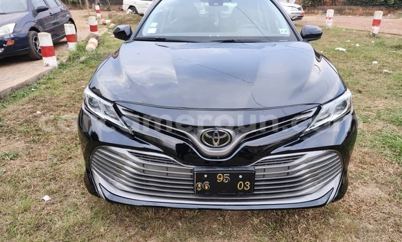 Sayi Na hannu Toyota Camry Black Mota in Yaounde a Babban Kamaru Sayi Na hannu Toyota Camry Black Mota in Yaounde a Babban Kamaru
