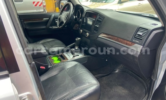 Acheter Occasion Voiture Mitsubishi Montero Sport Gris à Douala, Littoral Cameroon Acheter Occasion Voiture Mitsubishi Montero Sport Gris à Douala, Littoral Cameroon