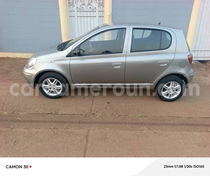 Big with watermark toyota yaris central cameroon yaounde 22059