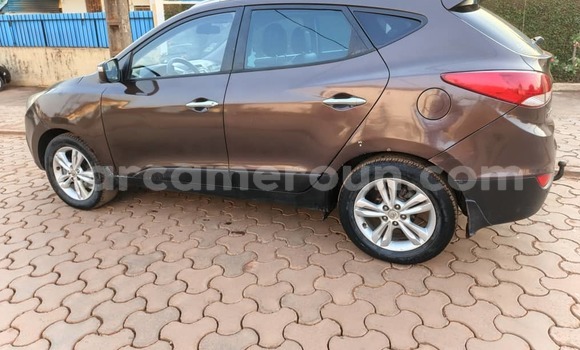 Acheter Occasion Voiture Hyundai ix35 Marron à Yaoundé, Central Cameroon Acheter Occasion Voiture Hyundai ix35 Marron à Yaoundé, Central Cameroon