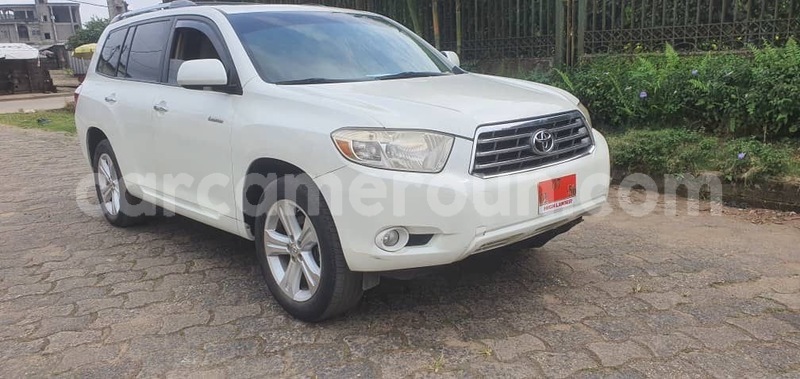 Big with watermark toyota highlander littoral cameroon douala 22073