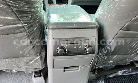 Buy Used Toyota Highlander Silver Car in Yaounde in Central Cameroon Buy Used Toyota Highlander Silver Car in Yaounde in Central Cameroon