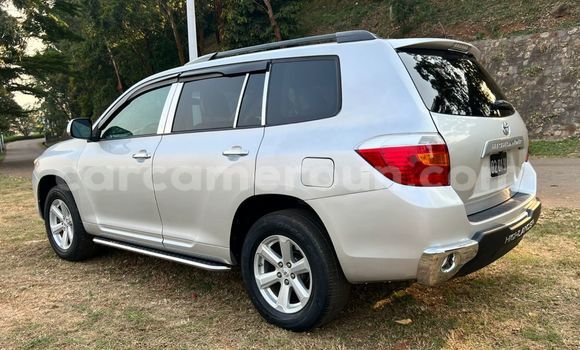 Buy Used Toyota Highlander Silver Car in Yaounde in Central Cameroon Buy Used Toyota Highlander Silver Car in Yaounde in Central Cameroon