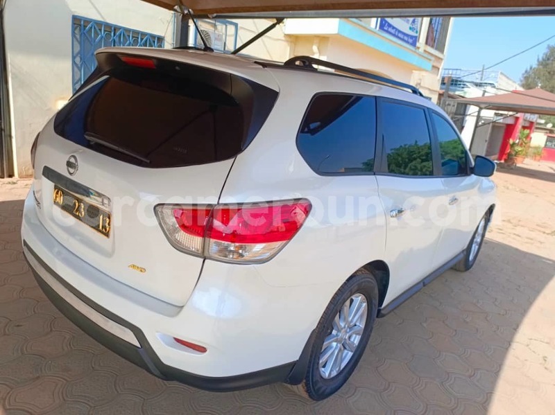 Big with watermark nissan pathfinder central cameroon yaounde 22079