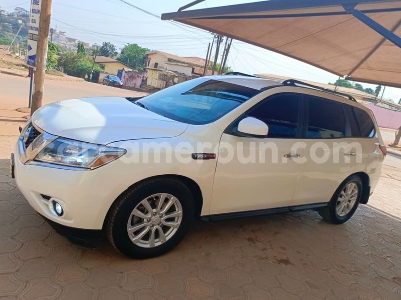 Big with watermark nissan pathfinder central cameroon yaounde 22079