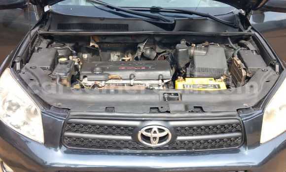 Acheter Occasion Voiture Toyota RAV4 Noir à Yaoundé, Central Cameroon Acheter Occasion Voiture Toyota RAV4 Noir à Yaoundé, Central Cameroon