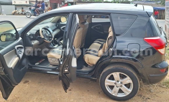 Buy Import Toyota RAV4 Black Car in Douala in Littoral Cameroon Buy Import Toyota RAV4 Black Car in Douala in Littoral Cameroon