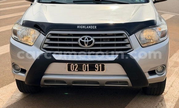 Buy New Toyota Highlander Silver Car in Yaounde in Central Cameroon Buy New Toyota Highlander Silver Car in Yaounde in Central Cameroon