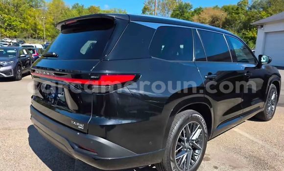 Acheter Occasion Voiture Lexus LX 570 Noir à Yaoundé, Central Cameroon Acheter Occasion Voiture Lexus LX 570 Noir à Yaoundé, Central Cameroon