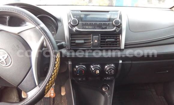 Acheter Occasion Voiture Toyota Yaris Noir à Yaoundé, Central Cameroon Acheter Occasion Voiture Toyota Yaris Noir à Yaoundé, Central Cameroon