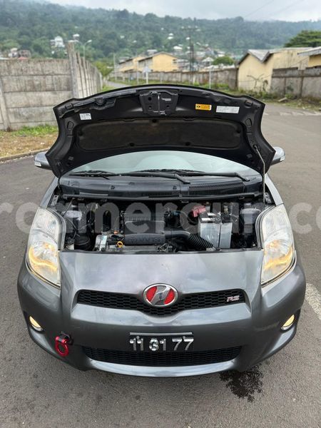 Big with watermark toyota vitz central cameroon yaounde 22122
