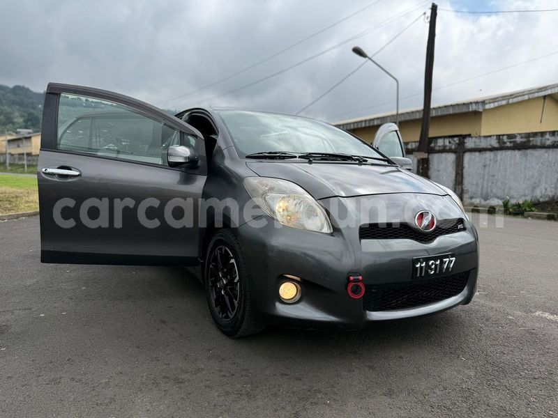 Big with watermark toyota vitz central cameroon yaounde 22122