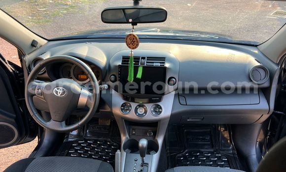 Acheter Occasion Voiture Toyota RAV4 Noir à Yaoundé, Central Cameroon Acheter Occasion Voiture Toyota RAV4 Noir à Yaoundé, Central Cameroon