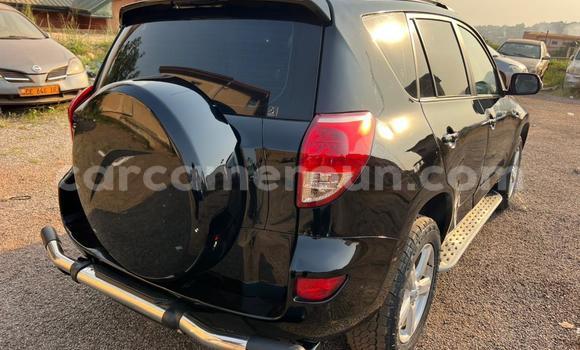 Acheter Occasion Voiture Toyota RAV4 Noir à Yaoundé, Central Cameroon Acheter Occasion Voiture Toyota RAV4 Noir à Yaoundé, Central Cameroon