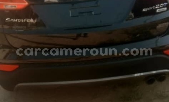 Sayi Na hannu Hyundai Santa Fe Black Mota in Douala a Ƙasar Kamaru Sayi Na hannu Hyundai Santa Fe Black Mota in Douala a Ƙasar Kamaru