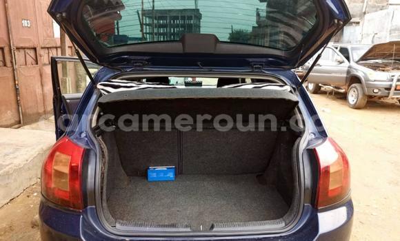 Sayi Na hannu Toyota Corolla Blue Mota in Douala a Ƙasar Kamaru Sayi Na hannu Toyota Corolla Blue Mota in Douala a Ƙasar Kamaru