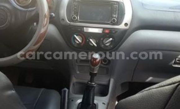 Acheter Occasion Voiture Toyota RAV4 Noir à Yaoundé, Central Cameroon Acheter Occasion Voiture Toyota RAV4 Noir à Yaoundé, Central Cameroon