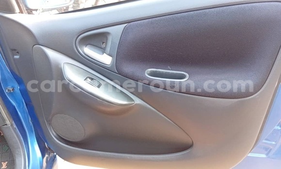 Acheter Occasion Voiture Toyota Yaris Bleu à Yaoundé, Central Cameroon Acheter Occasion Voiture Toyota Yaris Bleu à Yaoundé, Central Cameroon