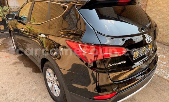Acheter Occasion Voiture Hyundai Santa Fe Noir à Yaoundé, Central Cameroon Acheter Occasion Voiture Hyundai Santa Fe Noir à Yaoundé, Central Cameroon