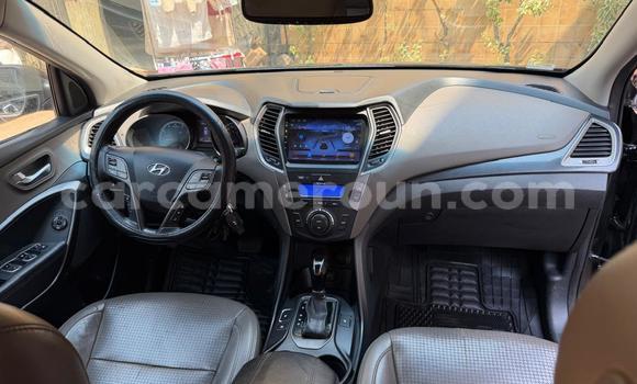 Acheter Occasion Voiture Hyundai Santa Fe Noir à Yaoundé, Central Cameroon Acheter Occasion Voiture Hyundai Santa Fe Noir à Yaoundé, Central Cameroon