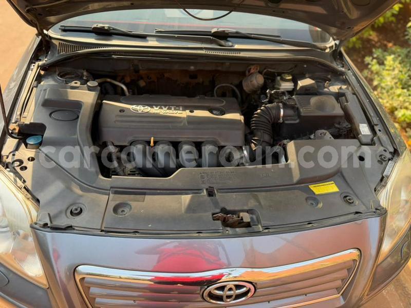 Big with watermark toyota avensis central cameroon yaounde 22142