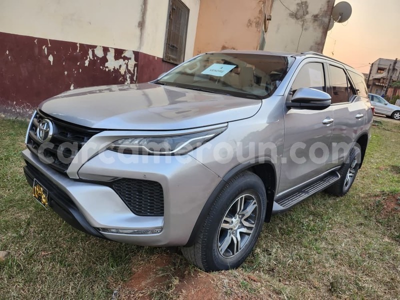 Big with watermark toyota fortuner central cameroon yaounde 22144