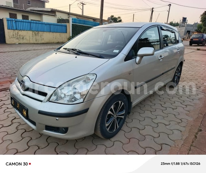 Big with watermark toyota corolla verso central cameroon yaounde 22147