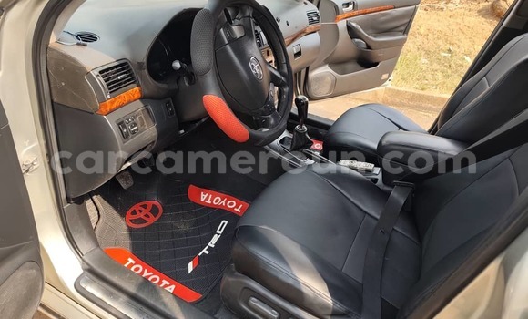 Acheter Occasion Voiture Toyota Avensis Gris à Yaoundé, Central Cameroon Acheter Occasion Voiture Toyota Avensis Gris à Yaoundé, Central Cameroon