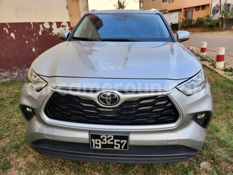 Big with watermark toyota highlander central cameroon yaounde 22150