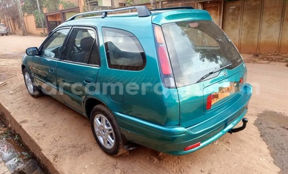 Acheter Occasion Voiture Toyota Corolla Vert à Yaoundé, Central Cameroon Acheter Occasion Voiture Toyota Corolla Vert à Yaoundé, Central Cameroon