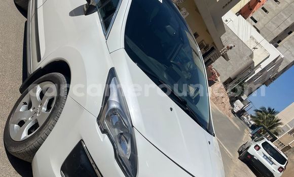 Acheter Occasion Voiture Peugeot 3008 Blanc à Douala, Littoral Cameroon Acheter Occasion Voiture Peugeot 3008 Blanc à Douala, Littoral Cameroon