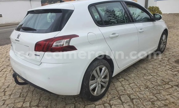 Acheter Occasion Voiture Peugeot 308 Blanc à Bafia, Central Cameroon Acheter Occasion Voiture Peugeot 308 Blanc à Bafia, Central Cameroon