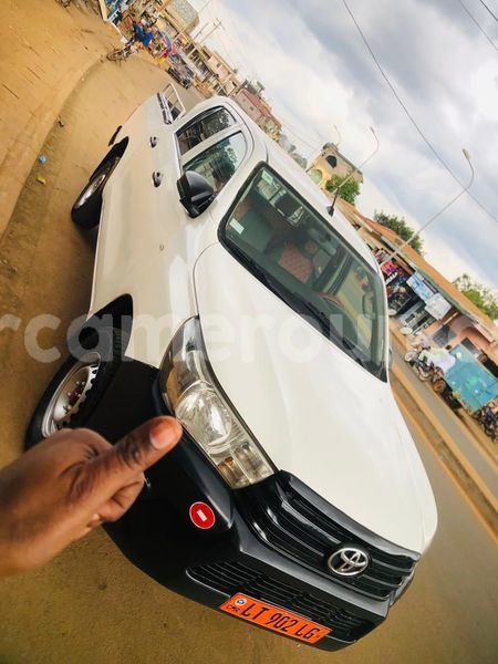 Big with watermark toyota hilux central cameroon yaounde 22164
