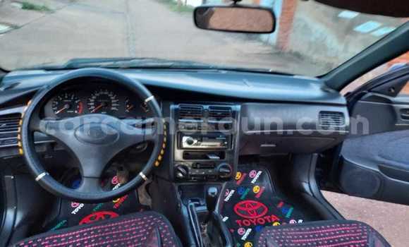 Sayi Na hannu Toyota Carina E Green Mota in Yaounde a Babban Kamaru Sayi Na hannu Toyota Carina E Green Mota in Yaounde a Babban Kamaru