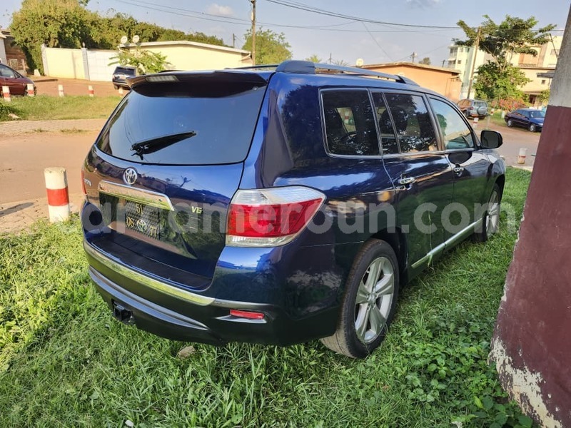 Big with watermark toyota highlander central cameroon yaounde 22169