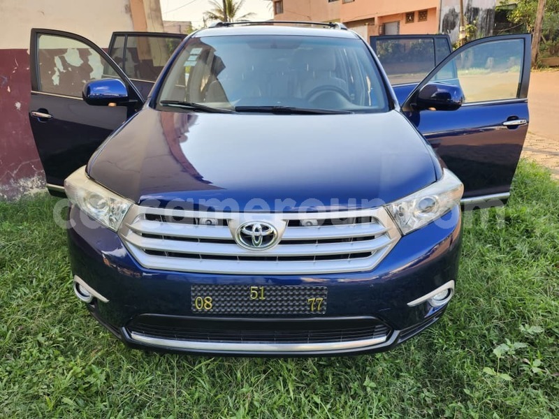 Big with watermark toyota highlander central cameroon yaounde 22169