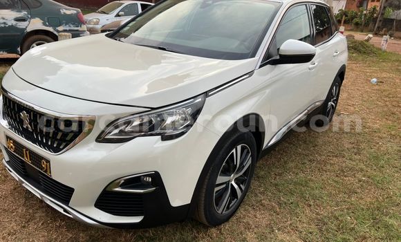 Acheter Occasion Voiture Peugeot 3008 Blanc à Yaoundé, Central Cameroon Acheter Occasion Voiture Peugeot 3008 Blanc à Yaoundé, Central Cameroon