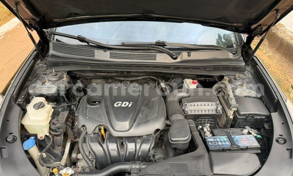 Acheter Occasion Voiture Hyundai Grandeur Noir à Yaoundé, Central Cameroon Acheter Occasion Voiture Hyundai Grandeur Noir à Yaoundé, Central Cameroon