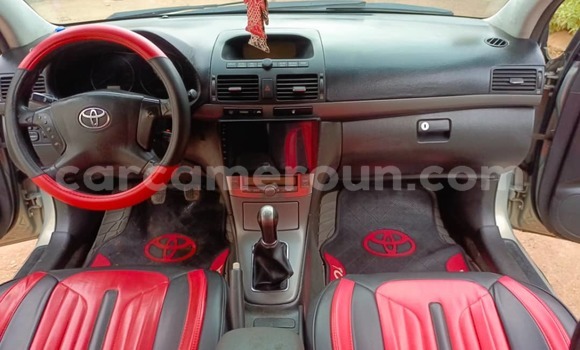Acheter Occasion Voiture Toyota Avensis Gris à Yaoundé, Central Cameroon Acheter Occasion Voiture Toyota Avensis Gris à Yaoundé, Central Cameroon